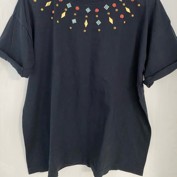 Studded Retro Gold Crewneck T-shirt - Picture 5 of 6